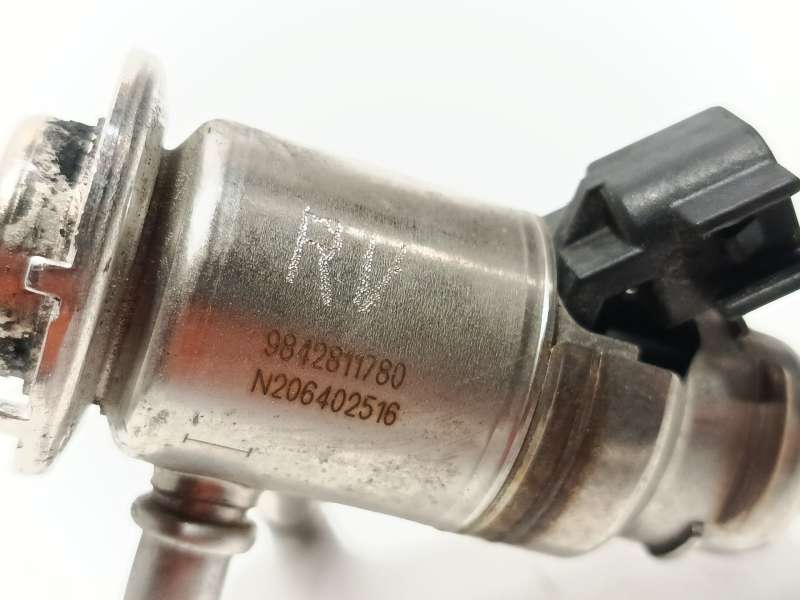 Recambio de inyector para peugeot rifter 1.5 bluehdi 130 referencia OEM IAM 9842811780  A3C00216200 3