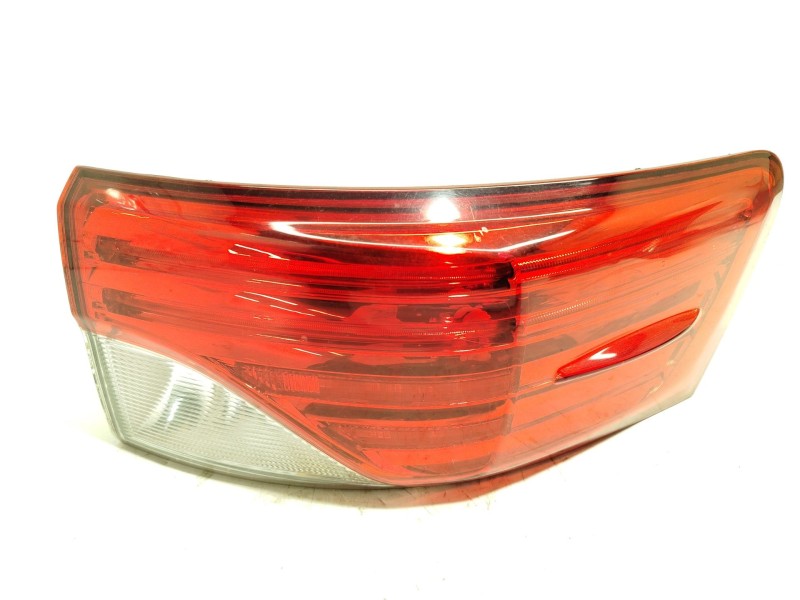 PILOTO TRASERO DERECHO 8155005280 