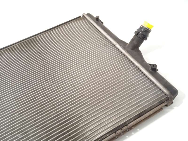 Recambio de radiador agua para seat altea xl (5p5, 5p8) 1.6 tdi referencia OEM IAM 1K0121251DD - Blanco 3