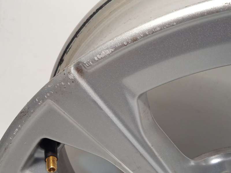 Recambio de llanta para bmw serie 3 berlina (g20) 320i referencia OEM IAM 7915323 36117915323 4