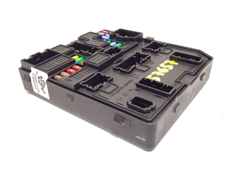 CAJA RELES / FUSIBLES 284B66727R 5AKA12F01