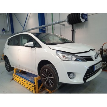 toyota verso (_r2_) del año 2009