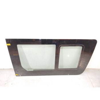 LUNA CUSTODIA DELANTERA DERECHA A9107351900 