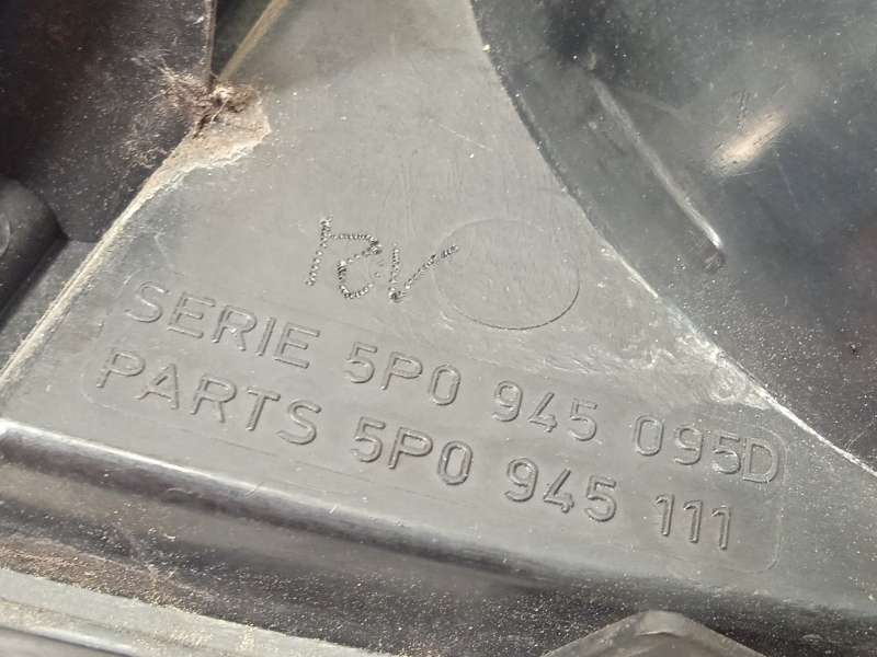 Recambio de piloto trasero izquierdo para seat altea (5p1) 1.9 tdi referencia OEM IAM 5P0945095D 5P0945111 5P0945095C2U6 - Plata 5