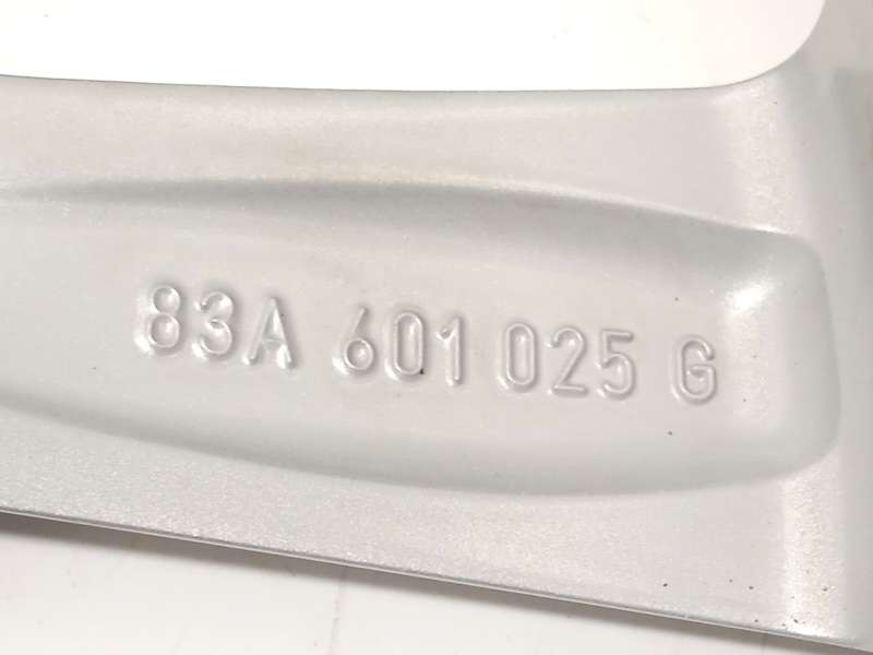 Recambio de llanta para audi q3 (f3b) 1.5 16v tsi act referencia OEM IAM 83A601025G - Blanco 7
