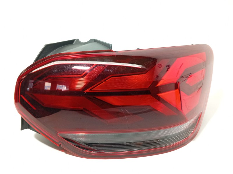 PILOTO TRASERO DERECHO 265508077R 