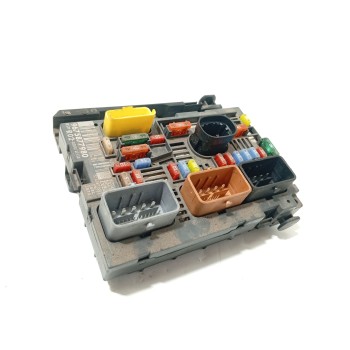 Recambio de caja reles / fusibles para citroën c4 picasso i monospace (ud_) 1.6 hdi 110 referencia OEM IAM 9675877980  