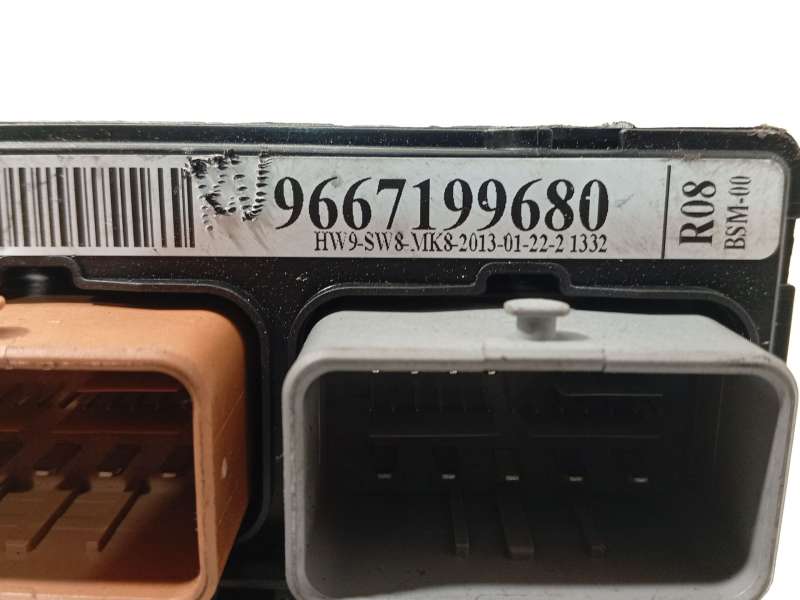 Recambio de caja reles / fusibles para citroën c3 picasso (sh_) 1.6 hdi 90 referencia OEM IAM 9667199680 6500HV - Gris 4