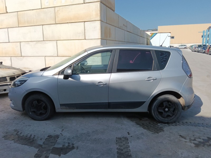 RENAULT SCÉNIC III (JZ0/1_)