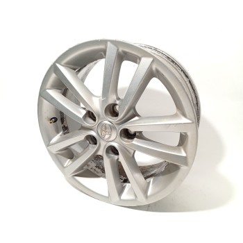 Recambio de llanta para toyota auris (_e15_) 1.4 d-4d (nde150_) referencia OEM IAM 42611YY250  