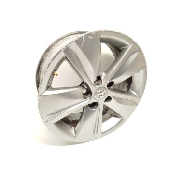 Recambio de llanta para toyota avensis station wagon (_t27_) 2.0 d-4d (adt270_) referencia OEM IAM 4261105310  