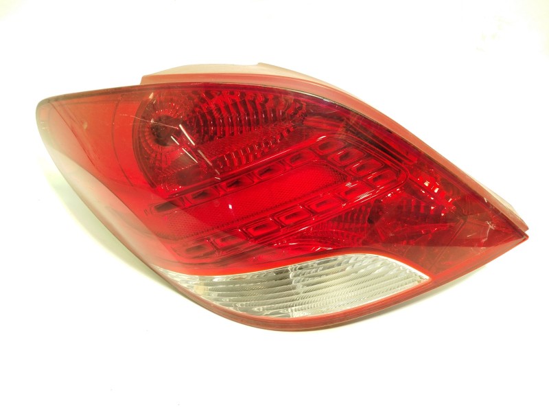 PILOTO TRASERO IZQUIERDO 9686566080 6350HQ 