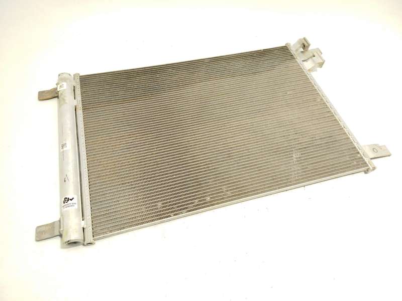 Recambio de condensador / radiador aire acondicionado para seat ibiza v (kj1, kjg) 1.0 tsi referencia OEM IAM 5WA816411A - Blanco
