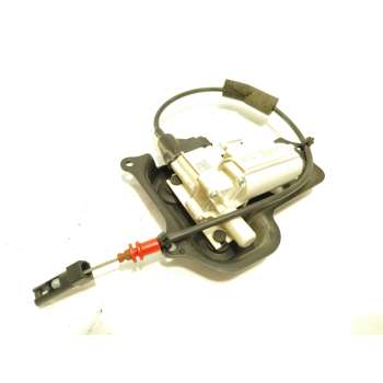 CERRADURA PUERTA DELANTERA IZQUIERDA A1667600700 