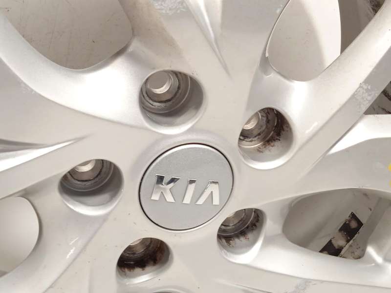 Recambio de llanta para kia carens iv 1.7 crdi referencia OEM IAM 52910A4650 - Blanco 4