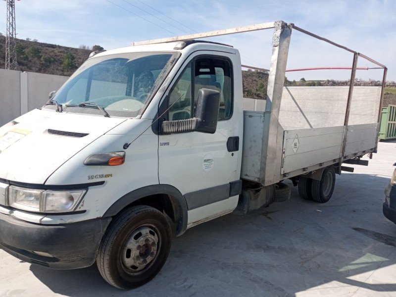 IVECO DAILY III CAJA/CHASIS