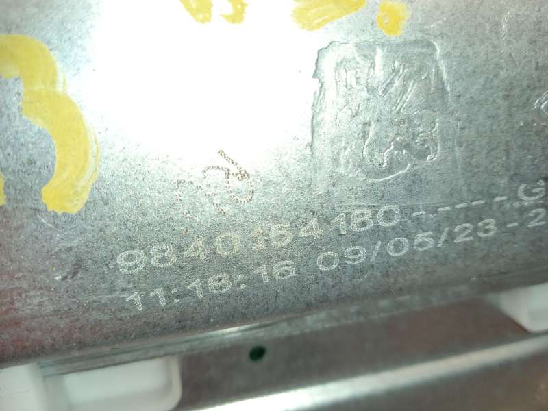 Recambio de elevalunas trasero izquierdo para citroën c3 iii (sx) 1.2 puretech 82 referencia OEM IAM 9840154180 9837842480 4
