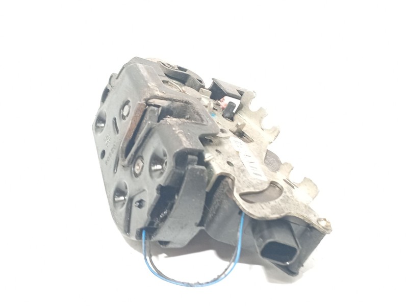 CERRADURA PUERTA DELANTERA IZQUIERDA A6397200835 