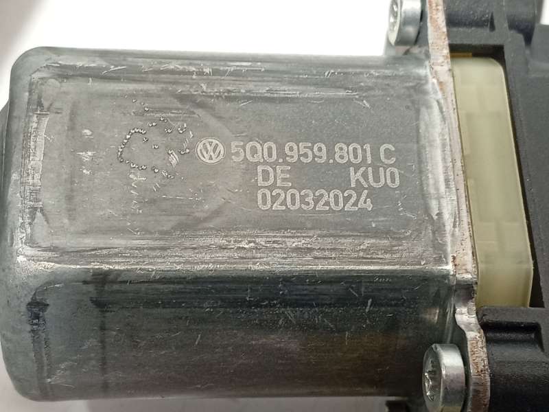 Recambio de elevalunas delantero derecho para audi q2 (gab, gag) 2.0 tdi referencia OEM IAM 81A837462 5Q0959801C 4