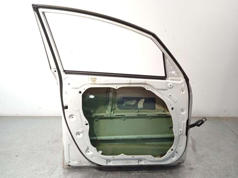 Recambio de puerta delantera izquierda para kia carens iv 1.7 crdi referencia OEM IAM 76003A4000 - Blanco 5