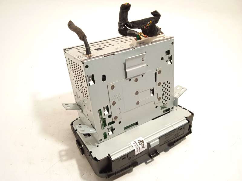 Recambio de sistema audio / radio cd para kia carens iv 1.7 crdi referencia OEM IAM 96170A4610CA - Blanco 4