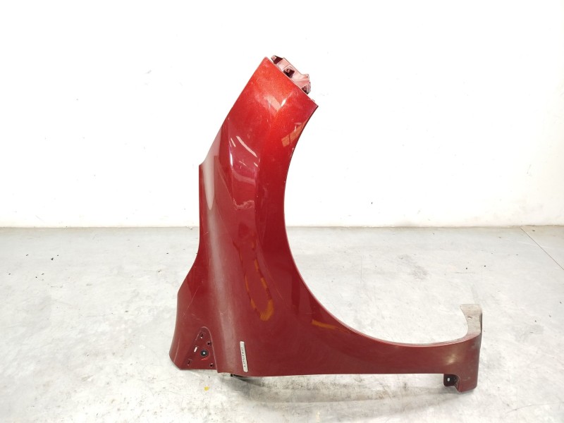 ALETA DELANTERA DERECHA 631002841R 