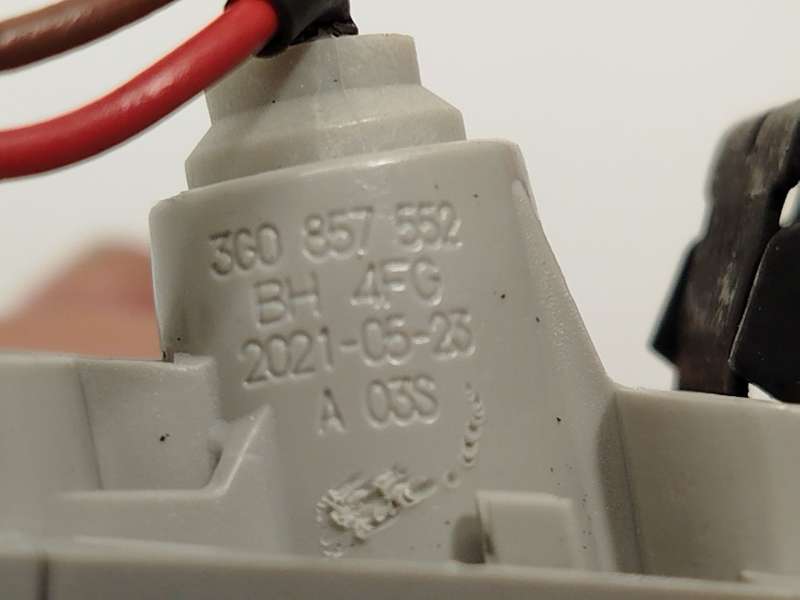 Recambio de parasol derecho para volkswagen passat b8 (3g2, cb2) 2.0 tdi referencia OEM IAM 3G0857552BH4FG 4