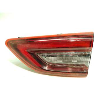PILOTO TRASERO DERECHO INTERIOR 2816861 PV4B13A602AD 