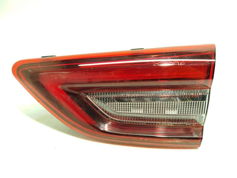 Recambio de piloto trasero derecho interior para ford kuga iii (dfk) 2.5 duratec plug-in-hybrid referencia OEM IAM 2816861 PV4B1 - Verde