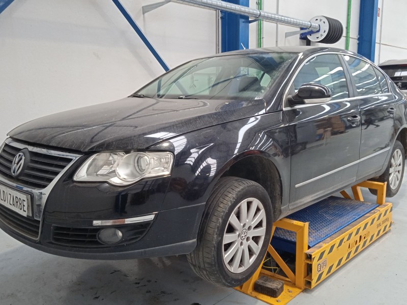 VOLKSWAGEN PASSAT B6 (3C2)