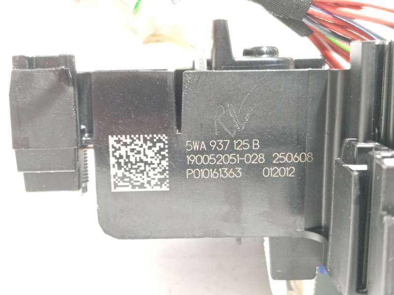 Recambio de caja reles / fusibles para cupra leon sportstourer (kl8, ku8, kud) 1.5 etsi referencia OEM IAM 5WA937125B - Negro 4