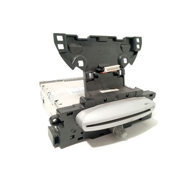 SISTEMA AUDIO / RADIO CD 65123452697 