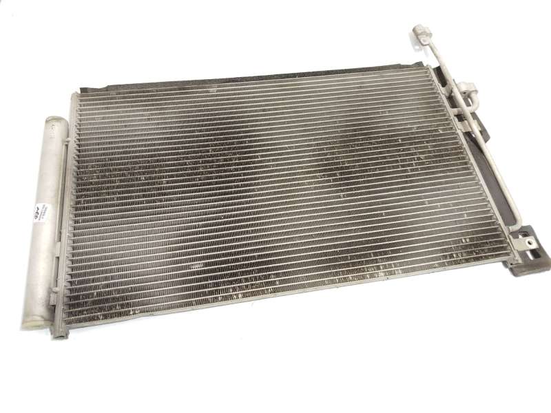 Recambio de condensador / radiador aire acondicionado para chevrolet captiva (c100, c140) 2.0 d 4wd referencia OEM IAM 20759647 - Blanco