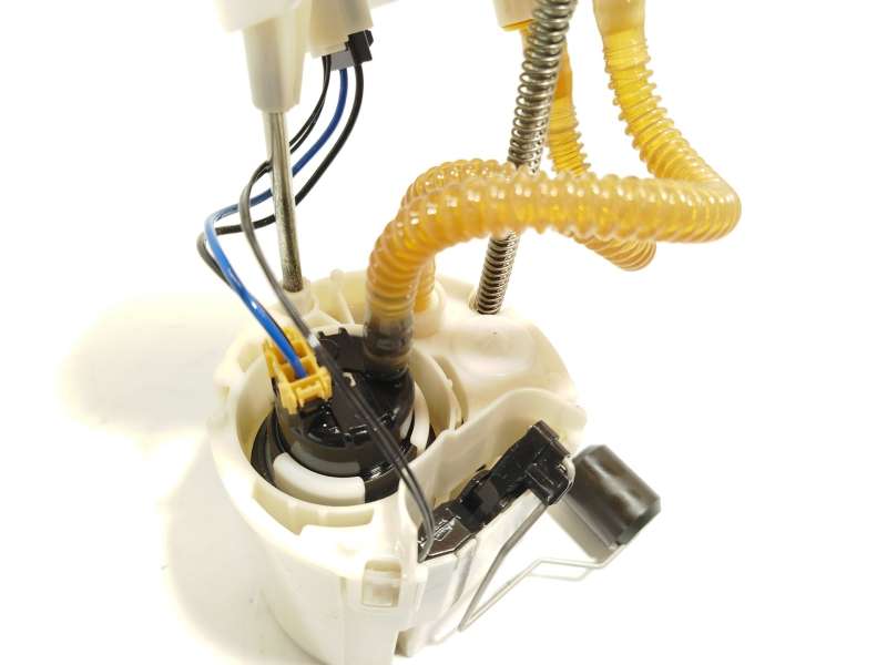 Recambio de bomba combustible para bmw 4 coupé (f32, f82) 420 d referencia OEM IAM 7243972 16117243972 - Blanco 3