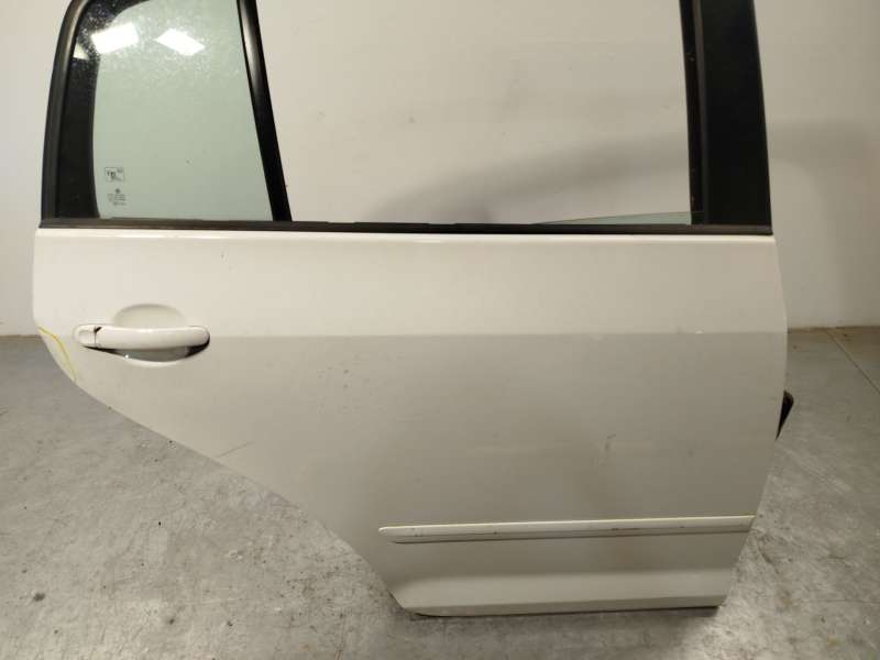 Recambio de puerta trasera derecha para volkswagen golf plus v (5m1, 521) 1.6 tdi referencia OEM IAM 5M0833106B - Blanco 4