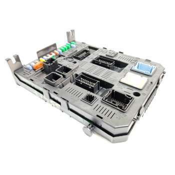 CAJA RELES / FUSIBLES 9664059180 1663372780 