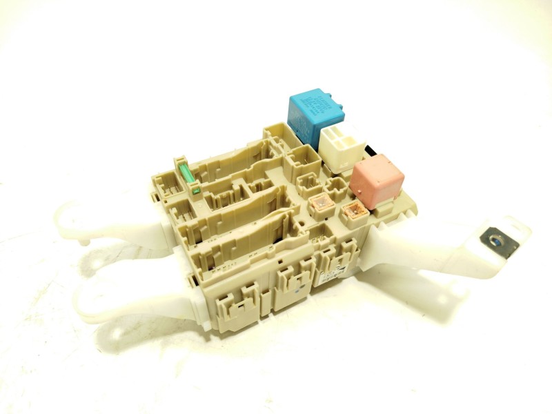 CAJA RELES / FUSIBLES 827300F280 