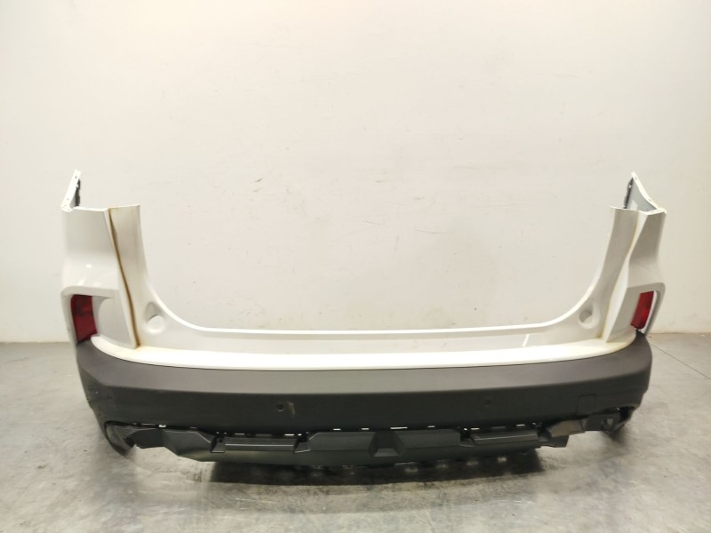 PARAGOLPES TRASERO 2474559 2501883 LV4B17A894DAGPRAA