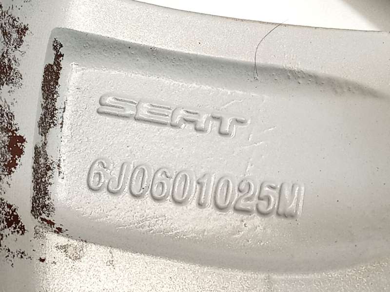 Recambio de llanta para seat ibiza iv (6j5, 6p1) 1.2 tsi referencia OEM IAM 6J0601025M 6J0601025M8Z8 8