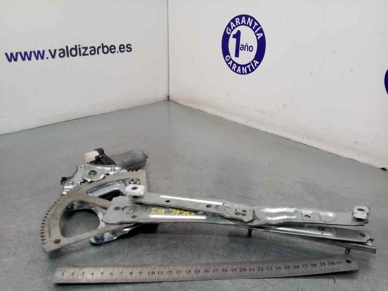 ELEVALUNAS DELANTERO IZQUIERDO 61188CA010 