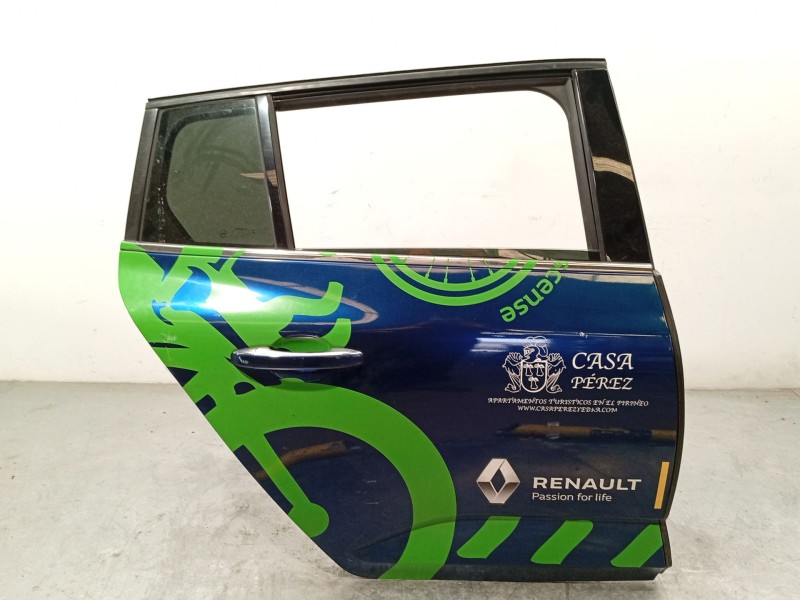 PUERTA TRASERA DERECHA 821006310R 