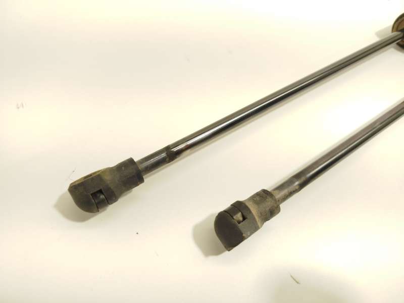 Recambio de amortiguadores maletero / porton para peugeot rifter 1.2 puretech 110 referencia OEM IAM 9680677780 - Gris 2
