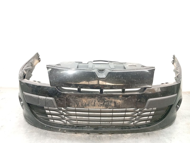 PARAGOLPES DELANTERO 620220035R 