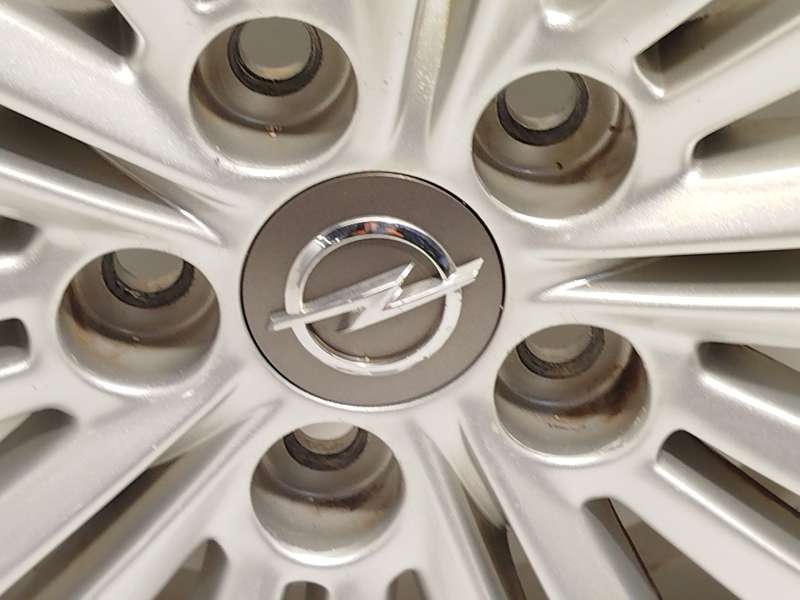 Recambio de llanta para opel insignia a (g09) 2.0 cdti (68) referencia OEM IAM 13313796 - Azul 4