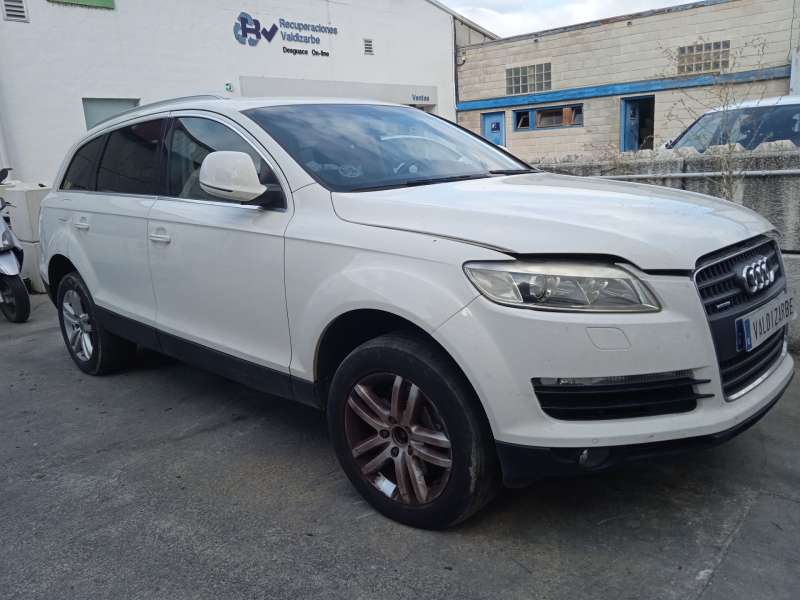 AUDI Q7 (4LB)
