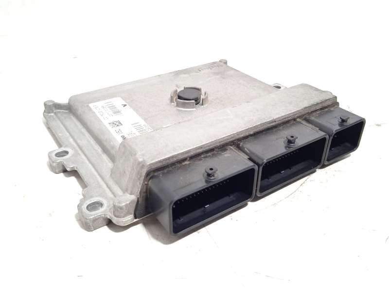 Recambio de centralita motor uce para dacia sandero ii (b8_) tce 90 (b8m1, b8ma) referencia OEM IAM 237102806R 237103008R V29030 - Blanco