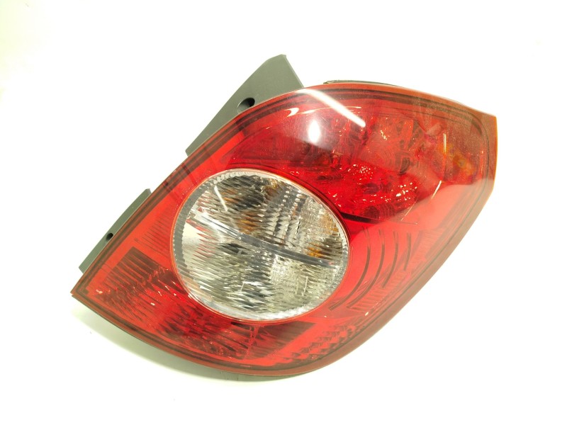 PILOTO TRASERO DERECHO 96673816 