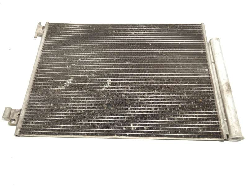 Recambio de condensador / radiador aire acondicionado para dacia sandero ii (b8_) tce 90 (b8m1, b8ma) referencia OEM IAM 9210068 - Blanco