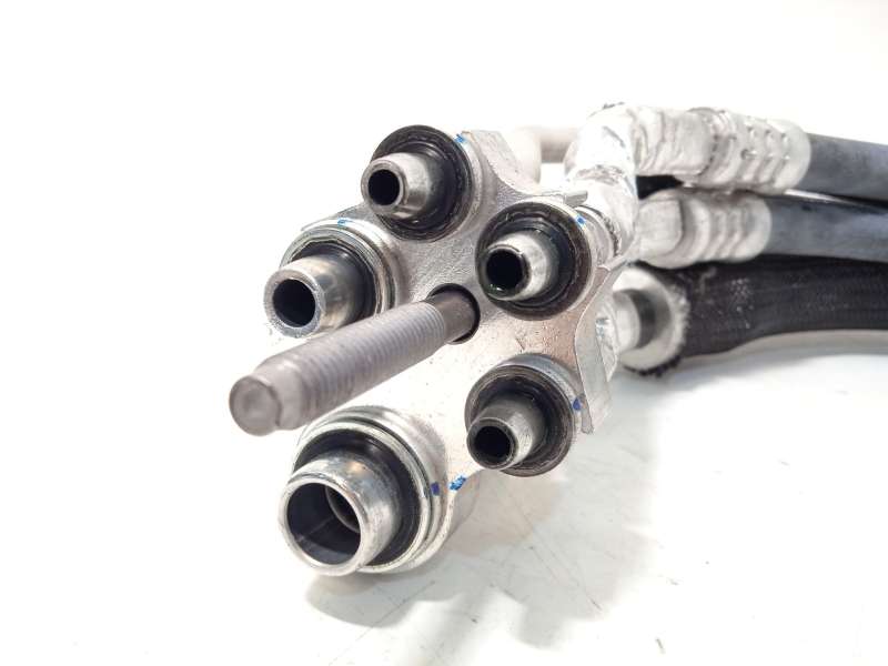 Recambio de tubos aire acondicionado para tesla model 3 ev referencia OEM IAM 109215600F 162670100C - Blanco 3