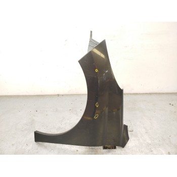 ALETA DELANTERA IZQUIERDA 7840R9 